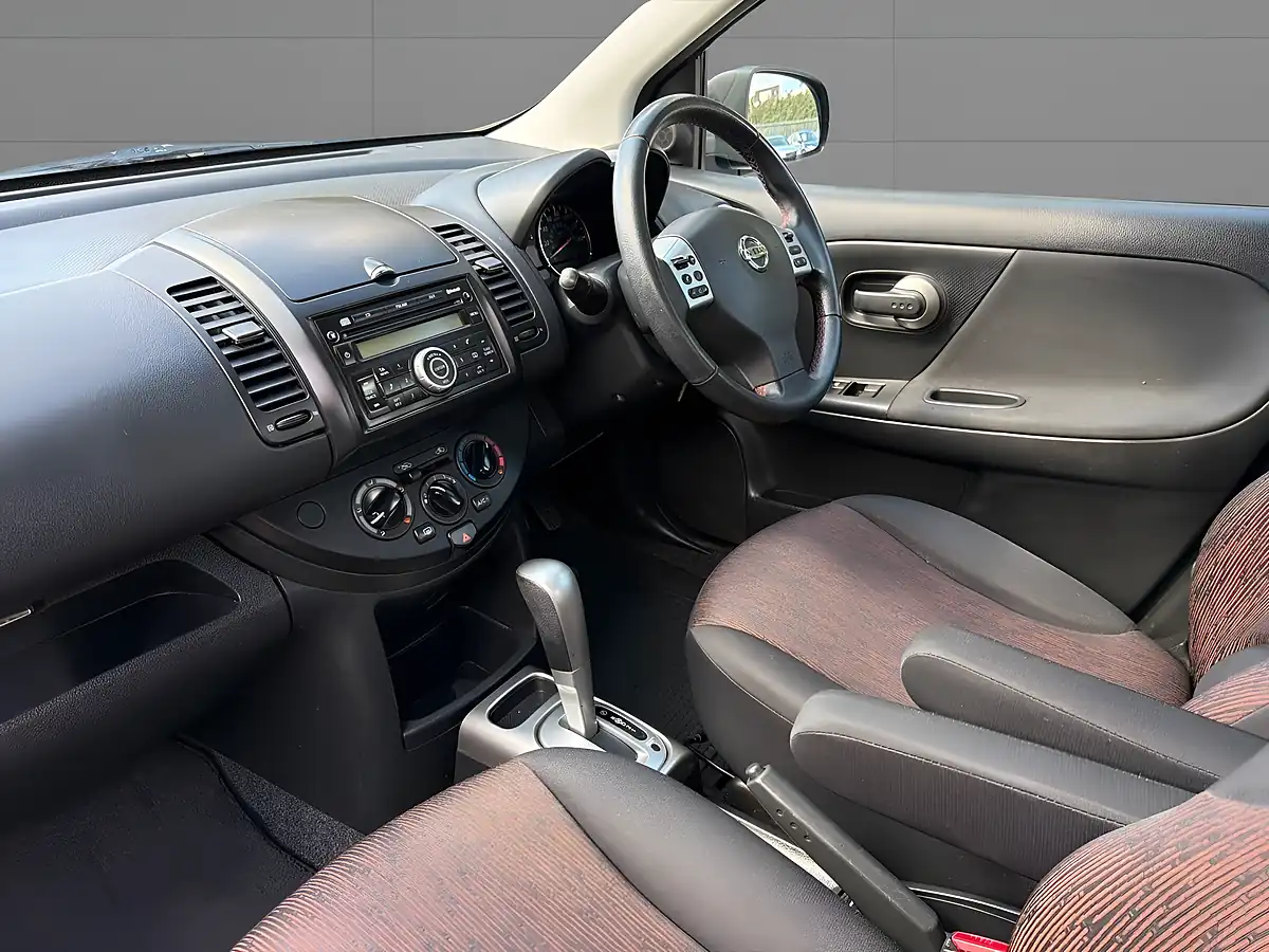 Used 2009 Nissan Note Acenta Blue - Interior and Exterior details 13