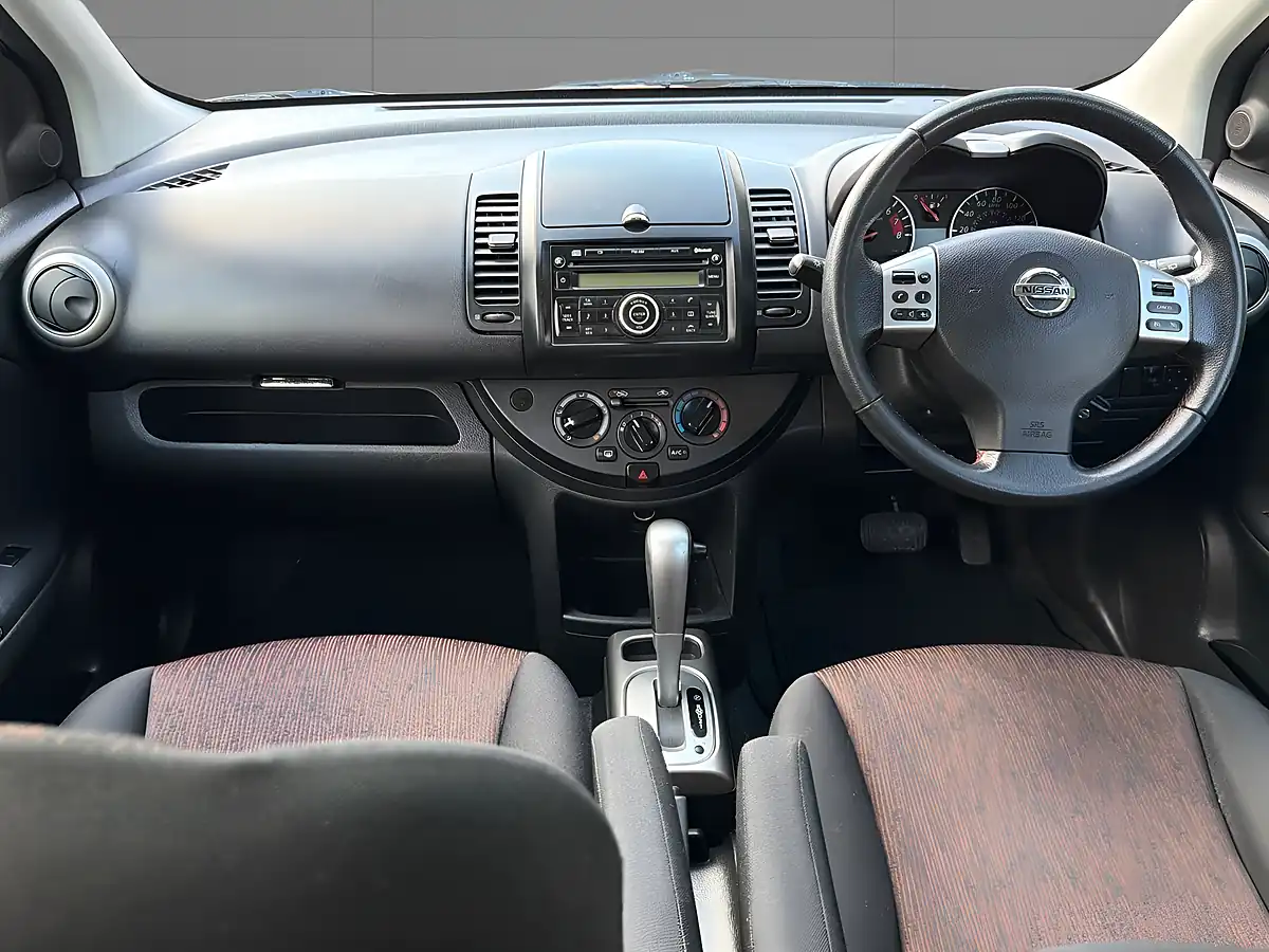 Used 2009 Nissan Note Acenta Blue - Interior and Exterior details 14