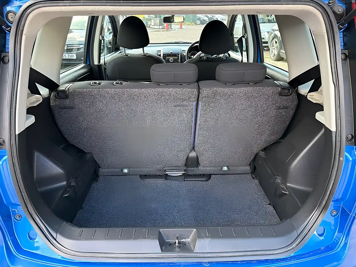 Used 2009 Nissan Note Acenta Blue - Interior and Exterior details 16