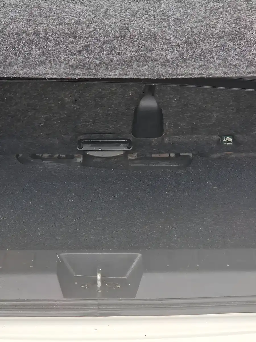 Used 2009 Nissan Note Visia White - Interior and Exterior details 15