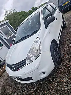 Used 2009 Nissan Note Visia White - Interior and Exterior details 5