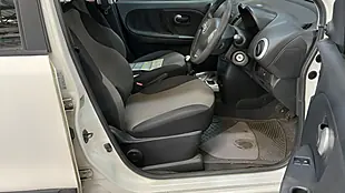 Used 2009 Nissan Note Visia White - Interior and Exterior details 7