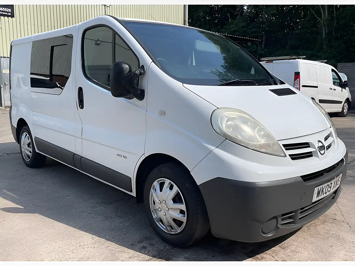 Used 2009 Nissan Primastar Se White - Interior and Exterior details 2
