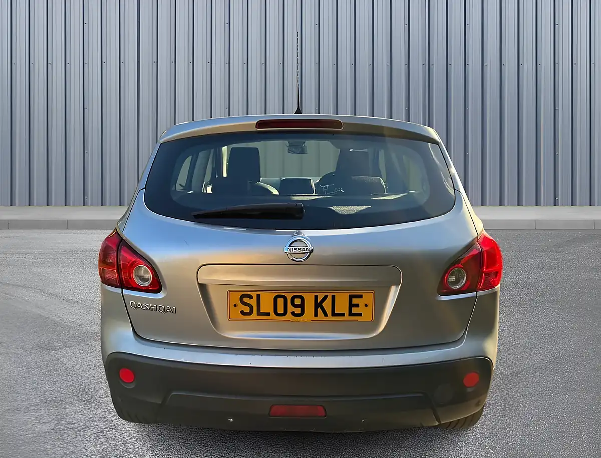 Used 2009 Nissan Qashqai Acenta Silver - Interior and Exterior details 5