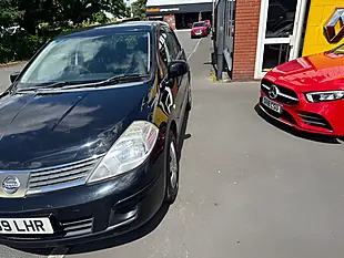 Used 2009 Nissan Tiida Black - Interior and Exterior details 7