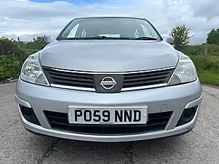 Used 2009 Nissan Tiida Silver - Interior and Exterior details 7