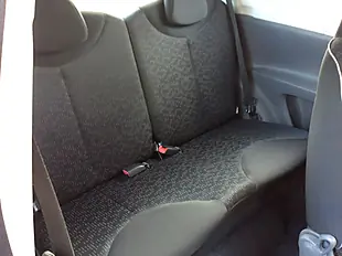 Used 2009 Peugeot 107 Urban S-a Red - Interior and Exterior details 14