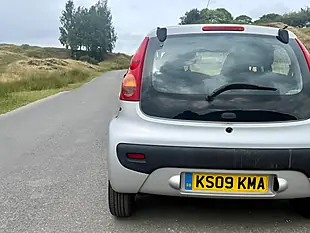 Used 2009 Peugeot 107 Urban Silver - Interior and Exterior details 11
