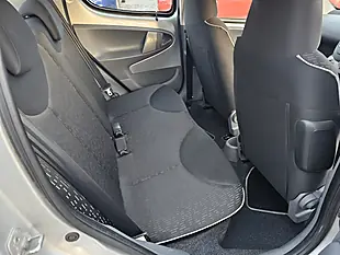 Used 2009 Peugeot 107 Urban Silver - Interior and Exterior details 11