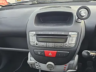 Used 2009 Peugeot 107 Urban Silver - Interior and Exterior details 15
