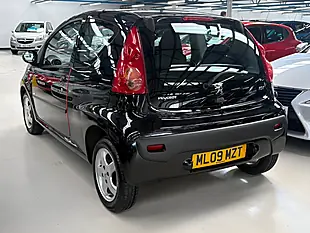 Used 2009 Peugeot 107 Verve Black - Interior and Exterior details 4