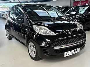 Used 2009 Peugeot 107 Verve Black - Interior and Exterior details 5