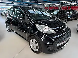 Used 2009 Peugeot 107 Verve Black - Interior and Exterior details 6