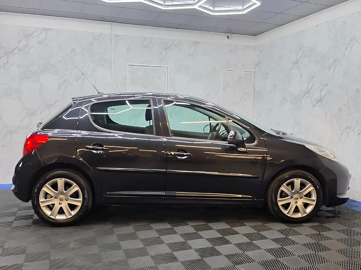 Used 2009 Peugeot 207 Sport Black - Interior and Exterior details 10