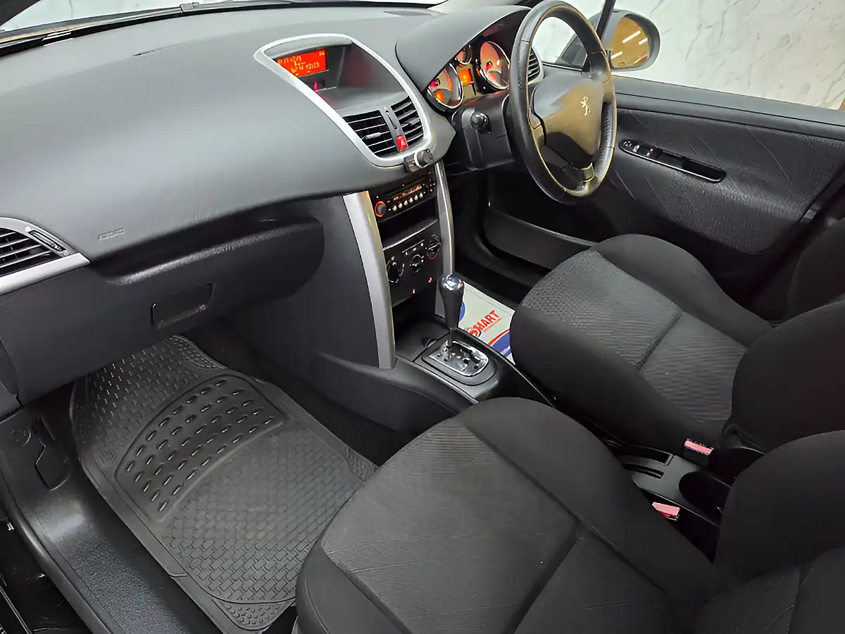 Used 2009 Peugeot 207 Sport Black - Interior and Exterior details 14