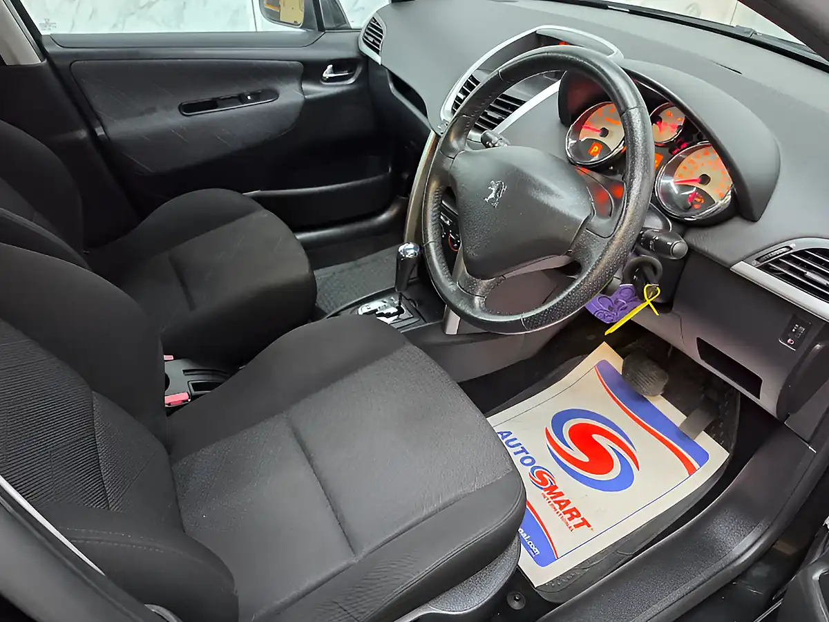 Used 2009 Peugeot 207 Sport Black - Interior and Exterior details 16