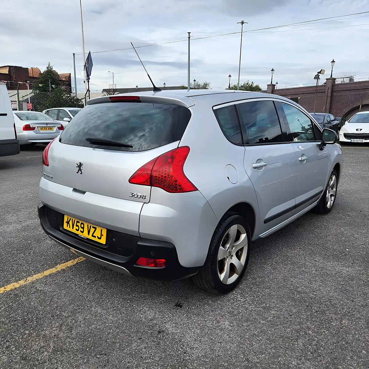 Used 2009 Peugeot 3008 Exclusive Silver - Interior and Exterior details 5