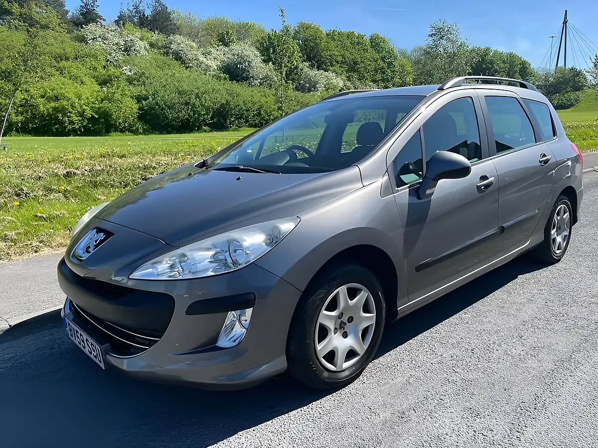 Used 2009 Peugeot 308 S Grey - Interior and Exterior details 5