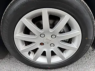 Used 2009 Peugeot 308 S Silver - Interior and Exterior details 10