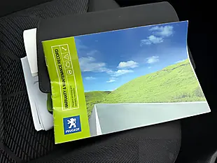 Used 2009 Peugeot 308 S Silver - Interior and Exterior details 19