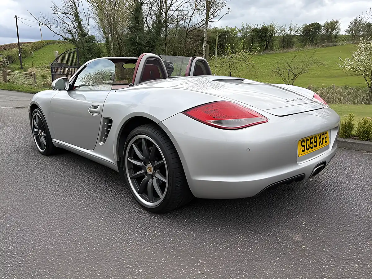 Used 2009 Porsche Boxster Gen2 Arctic Silver - Interior and Exterior details 10