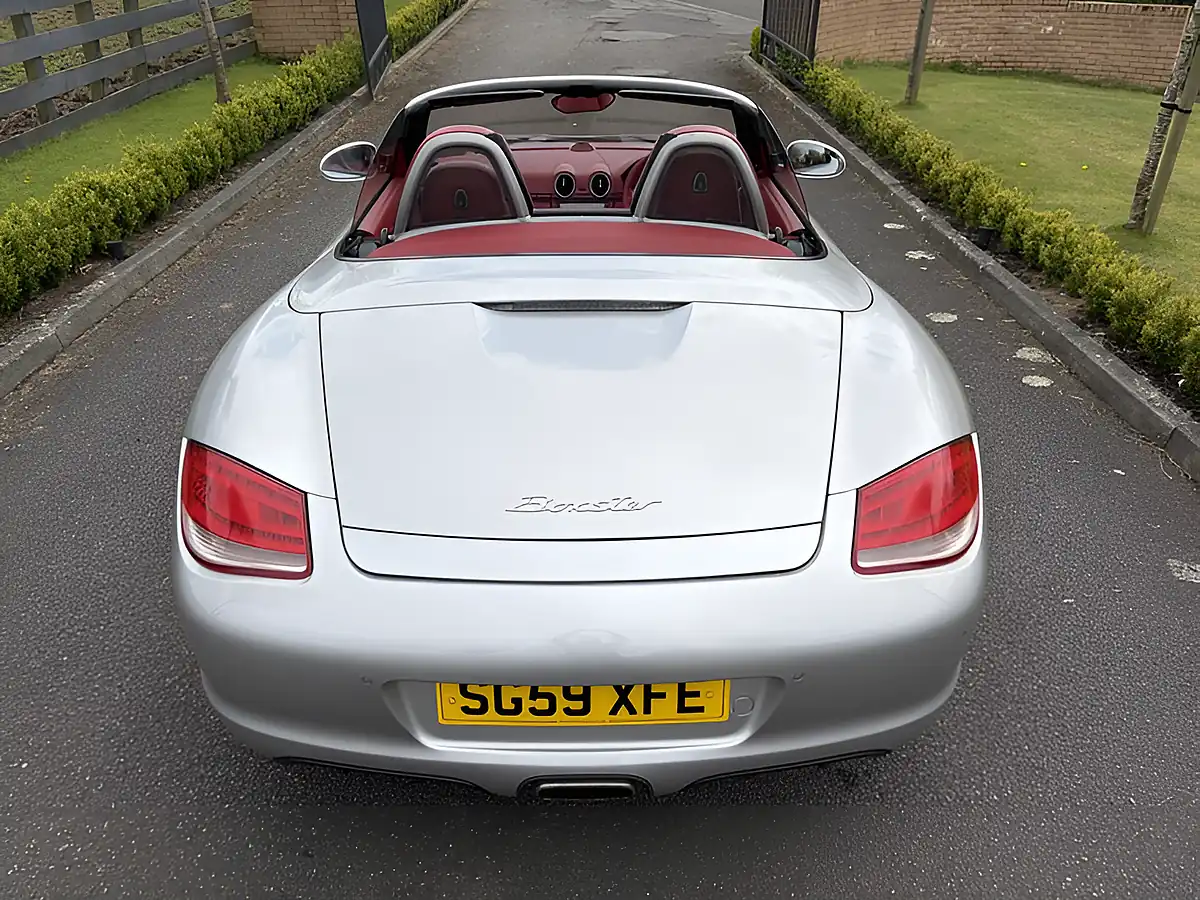 Used 2009 Porsche Boxster Gen2 Arctic Silver - Interior and Exterior details 12