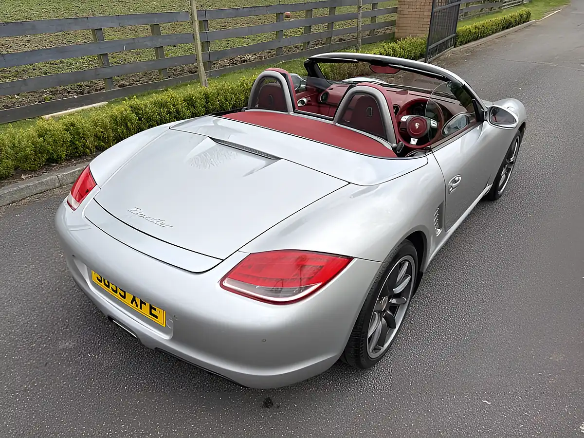 Used 2009 Porsche Boxster Gen2 Arctic Silver - Interior and Exterior details 14