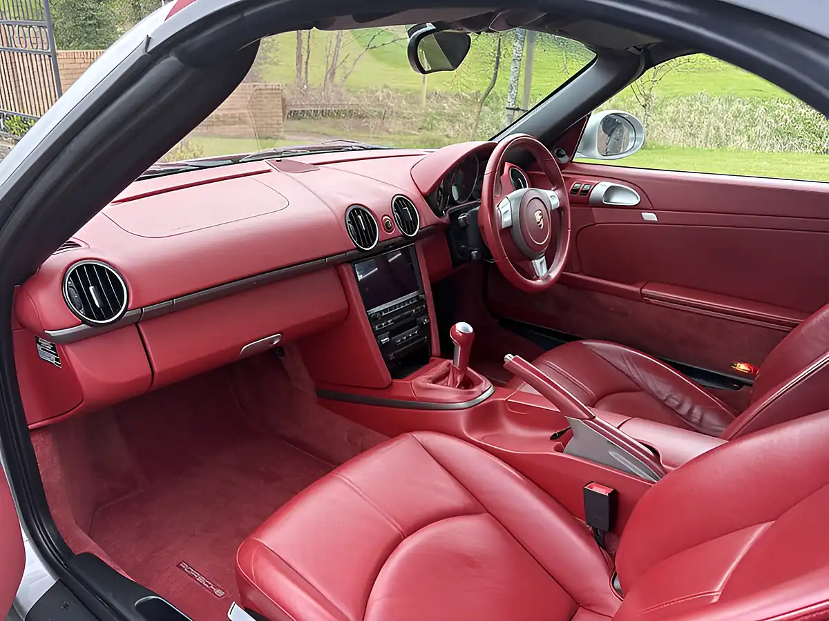 Used 2009 Porsche Boxster Gen2 Arctic Silver - Interior and Exterior details 20