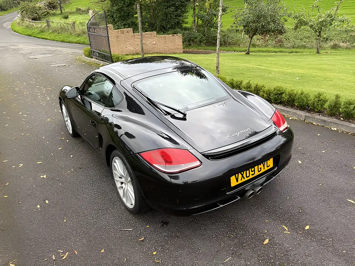 Used 2009 Porsche Cayman Gen2 Black - Interior and Exterior details 10