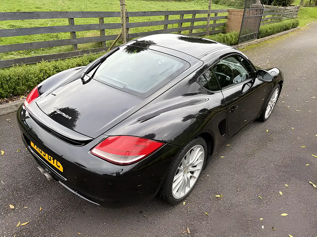 Used 2009 Porsche Cayman Gen2 Black - Interior and Exterior details 14