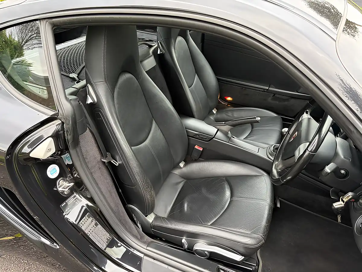 Used 2009 Porsche Cayman Gen2 Black - Interior and Exterior details 15