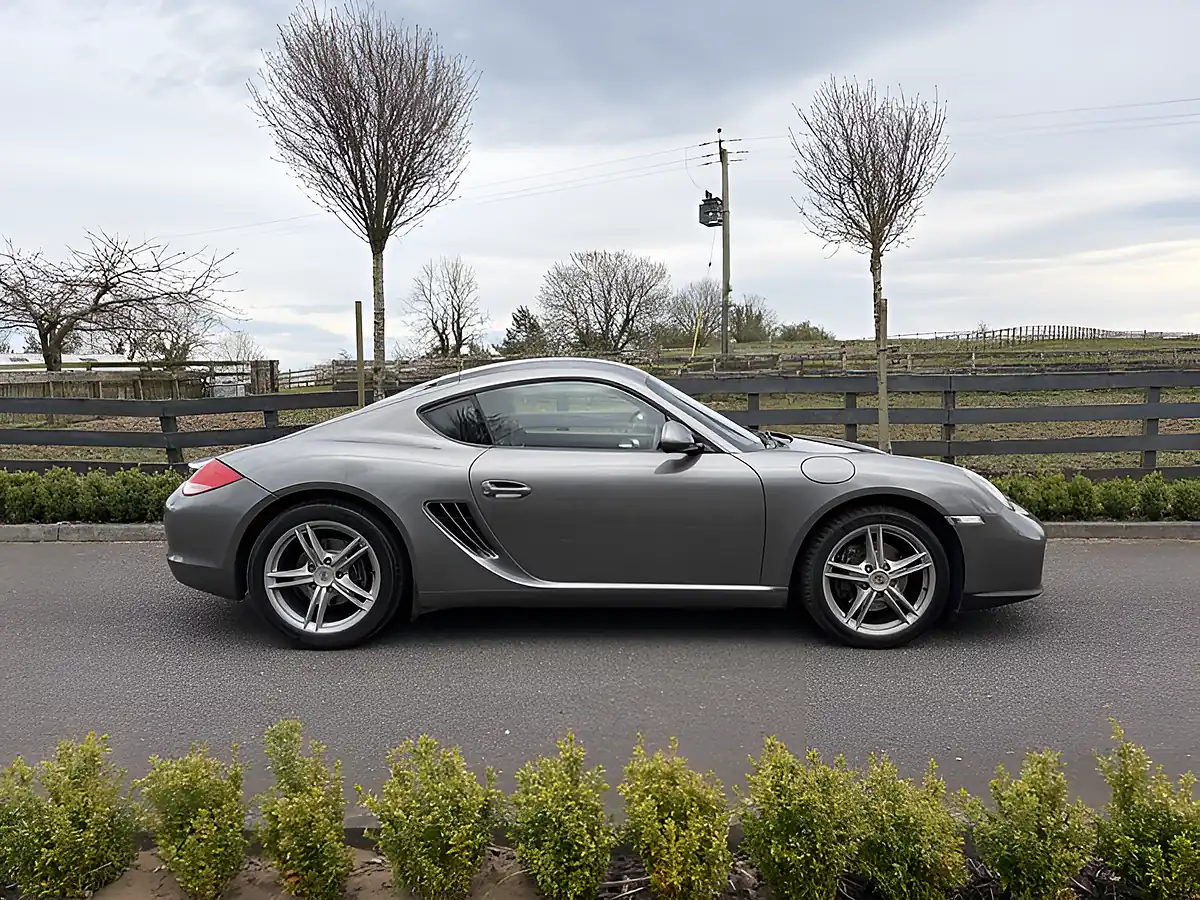 Used 2009 Porsche Cayman Gen2 Meteor Grey - Front View