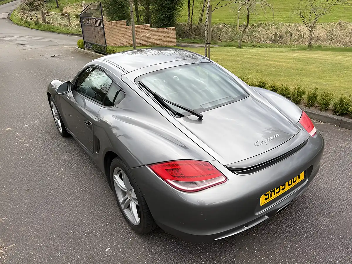 Used 2009 Porsche Cayman Gen2 Meteor Grey - Interior and Exterior details 10