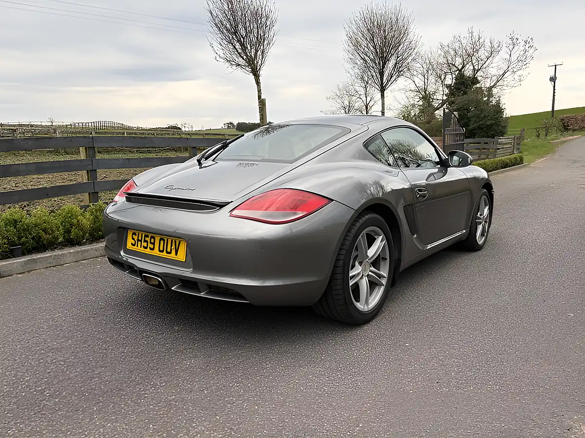 Used 2009 Porsche Cayman Gen2 Meteor Grey - Interior and Exterior details 13