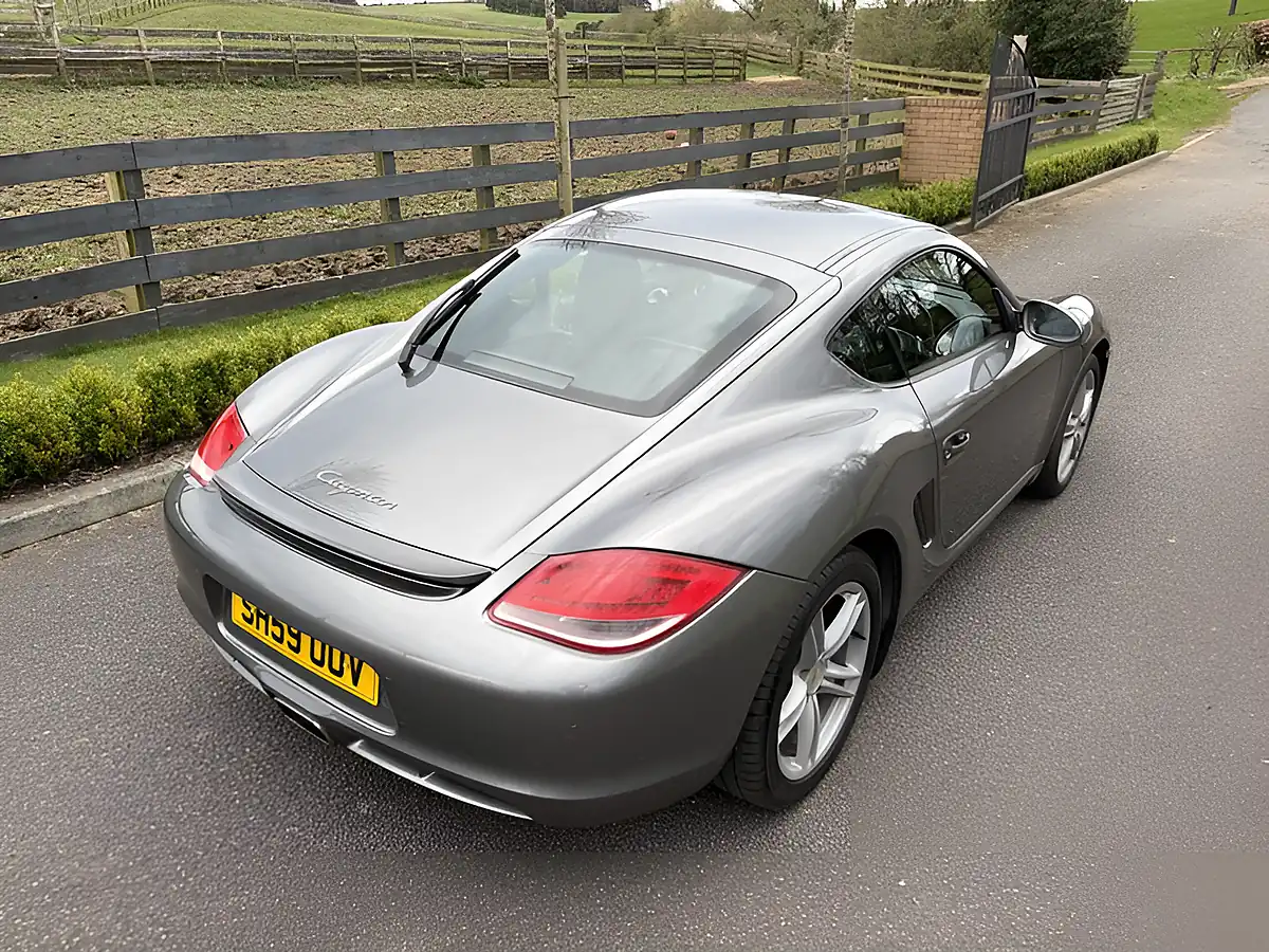 Used 2009 Porsche Cayman Gen2 Meteor Grey - Interior and Exterior details 14