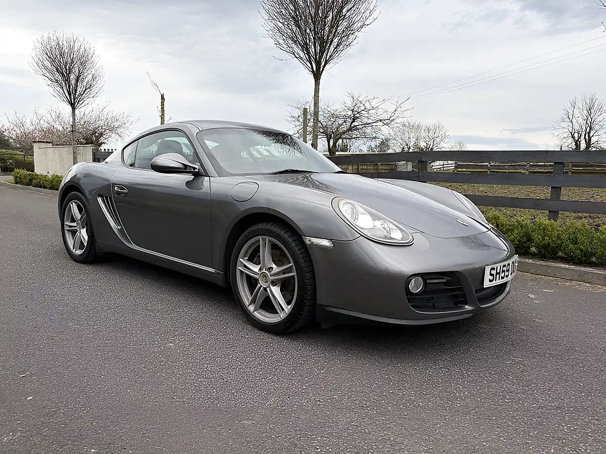 Used 2009 Porsche Cayman Gen2 Meteor Grey - Interior and Exterior details 3