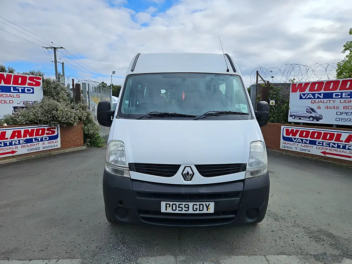Used 2009 Renault Master LM39 Minibus L3 H2 White - Interior and Exterior details 3