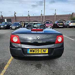 Used 2009 Renault Megane Leather Black - Interior and Exterior details 8