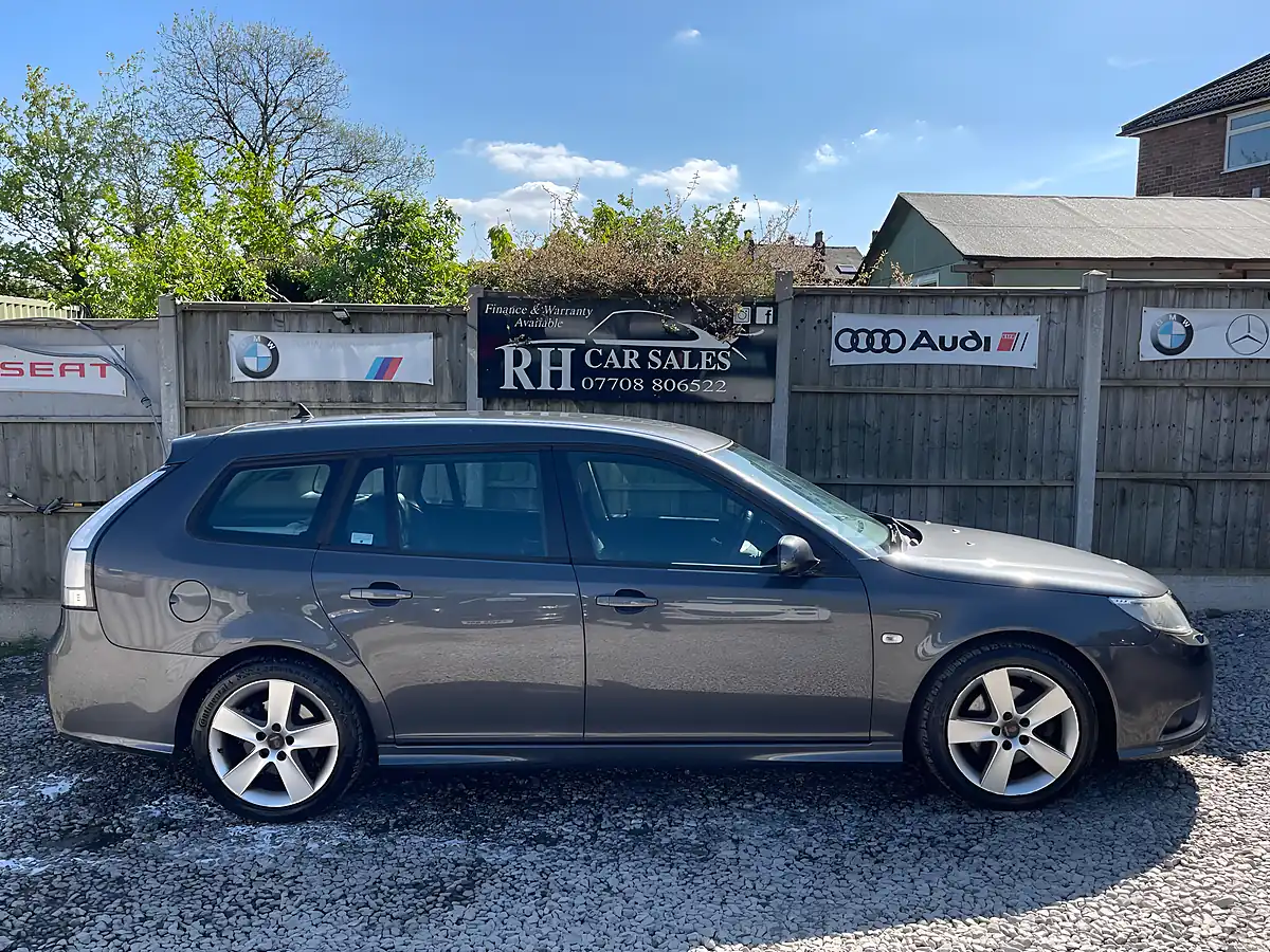 Used 2009 Saab 9-3 Turbo Edition Sportwagon Grey - Interior and Exterior details 12