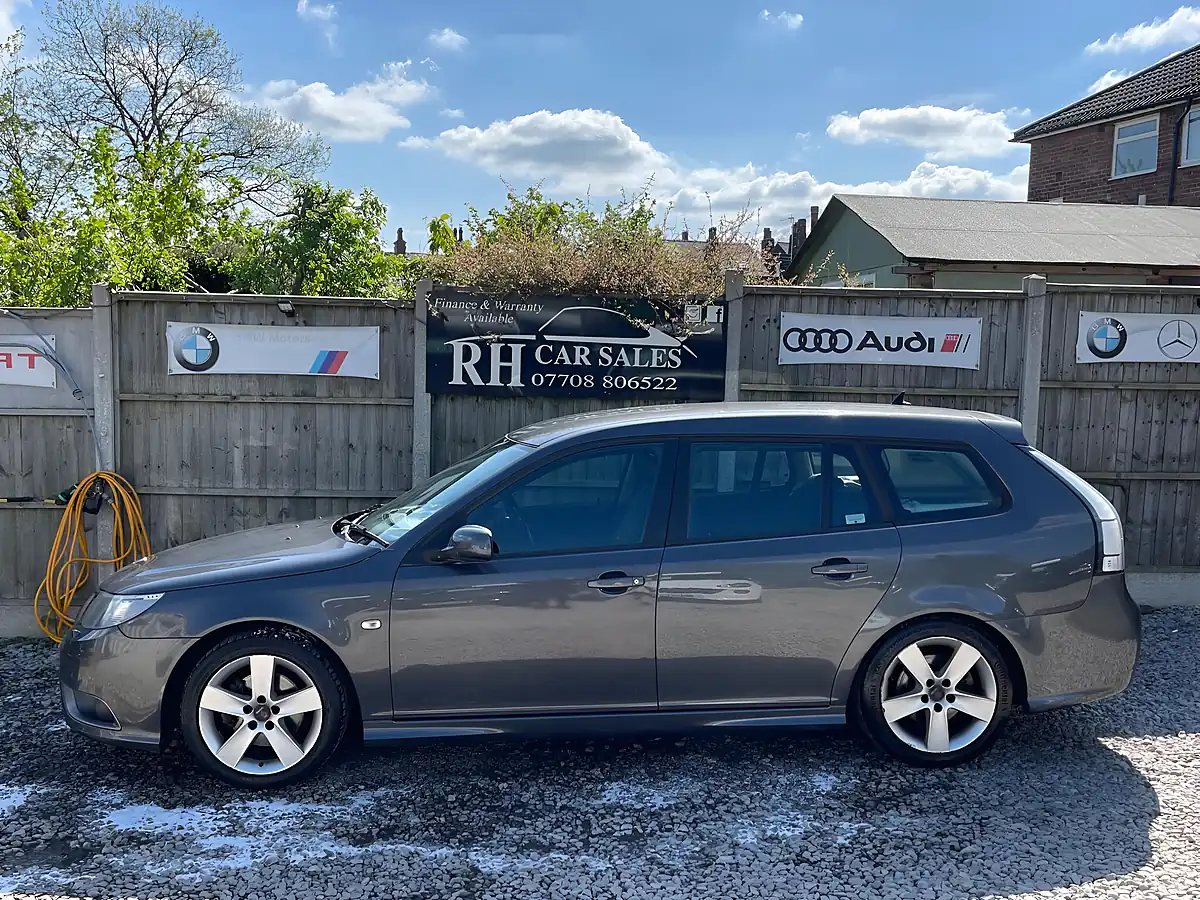 Used 2009 Saab 9-3 Turbo Edition Sportwagon Grey - Interior and Exterior details 14