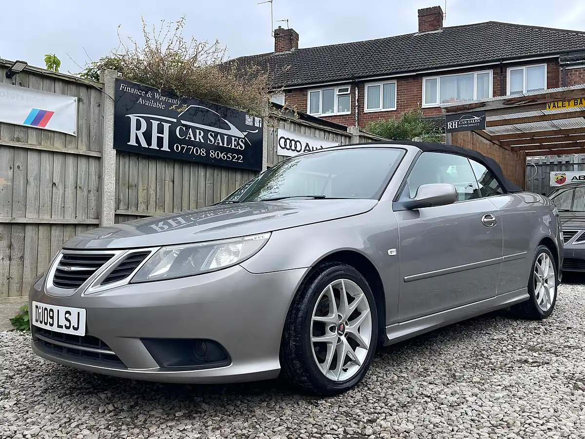Used 2009 Saab 9-3 Vector Grey - Interior and Exterior details 18