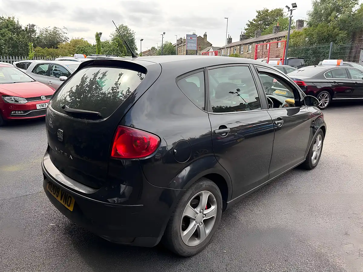 Used 2009 SEAT Altea Reference Sport Black - Interior and Exterior details 4