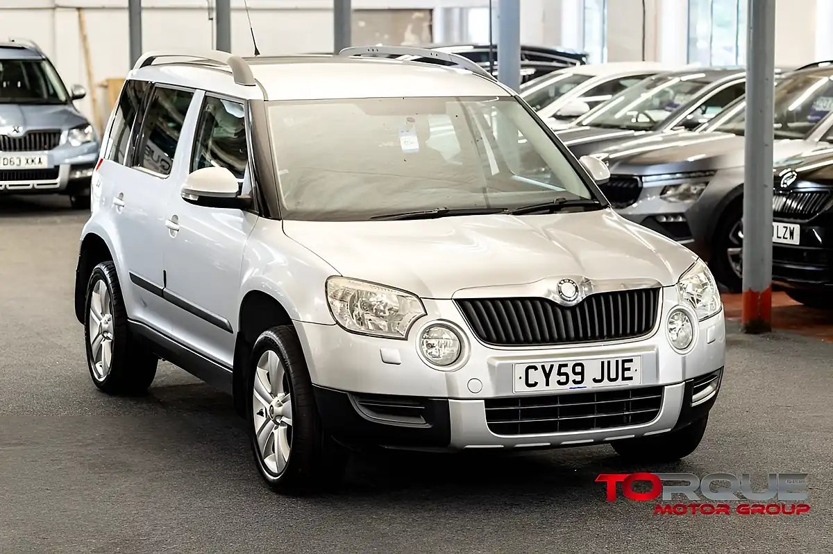 Used 2009 Skoda Yeti Se Silver - Interior and Exterior details 3