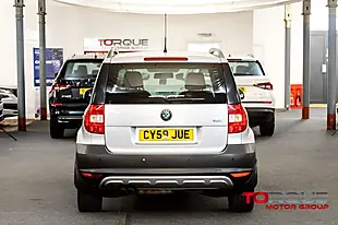 Used 2009 Skoda Yeti Se Silver - Interior and Exterior details 6