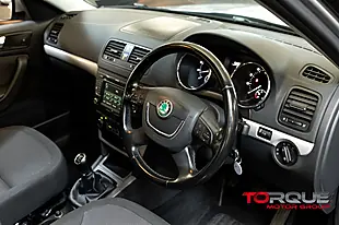 Used 2009 Skoda Yeti Se Silver - Interior and Exterior details 9