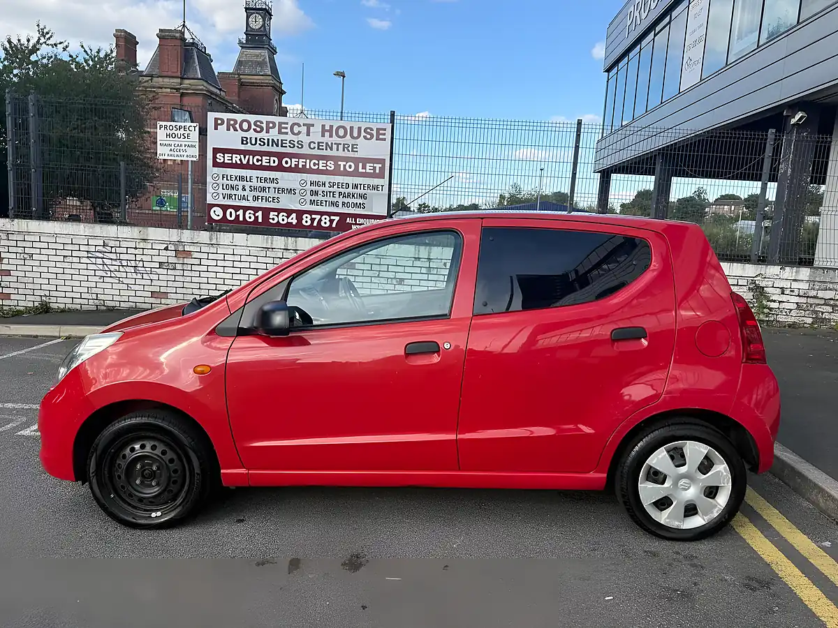 Used 2009 Suzuki Alto SZ3 Red - Interior and Exterior details 5