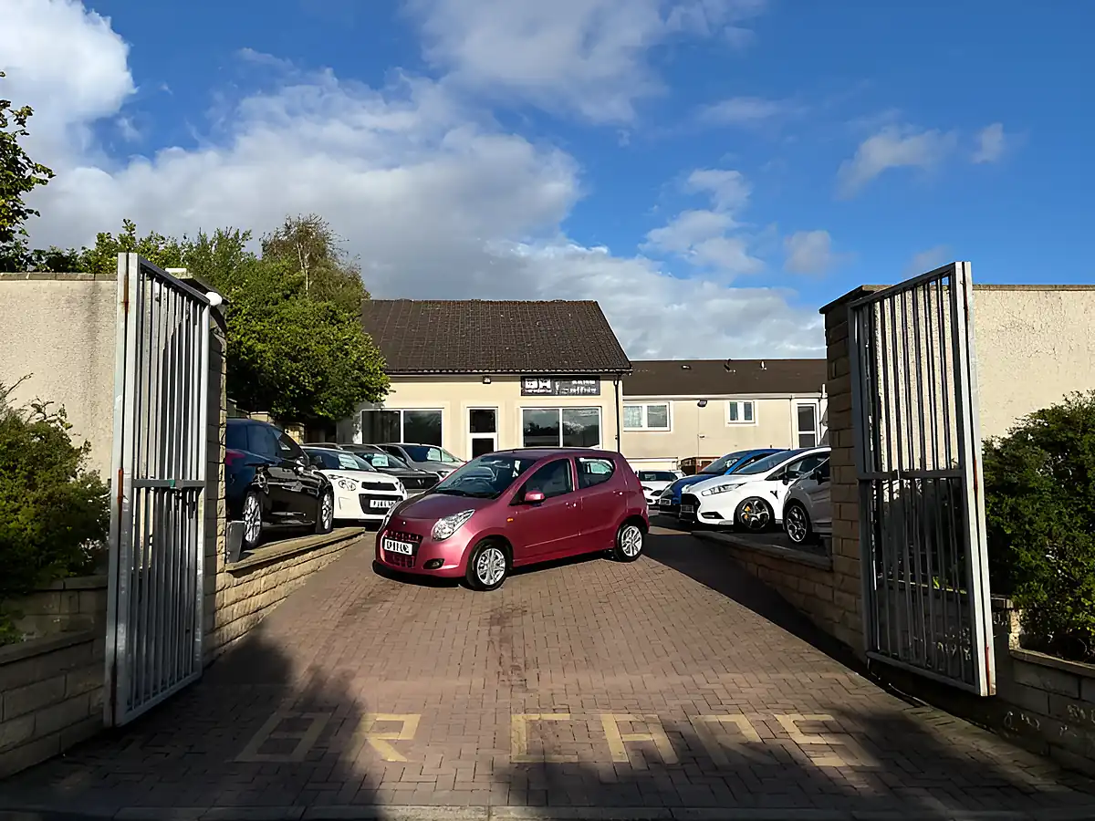 Used 2009 Suzuki Alto SZ4 Pink - Interior and Exterior details 3