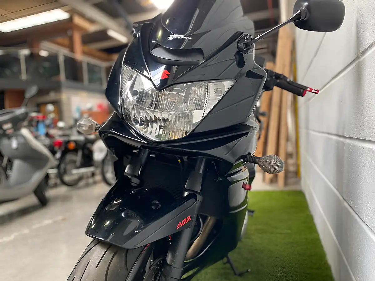 Used 2009 Suzuki Bandit S Black - Interior and Exterior details 17