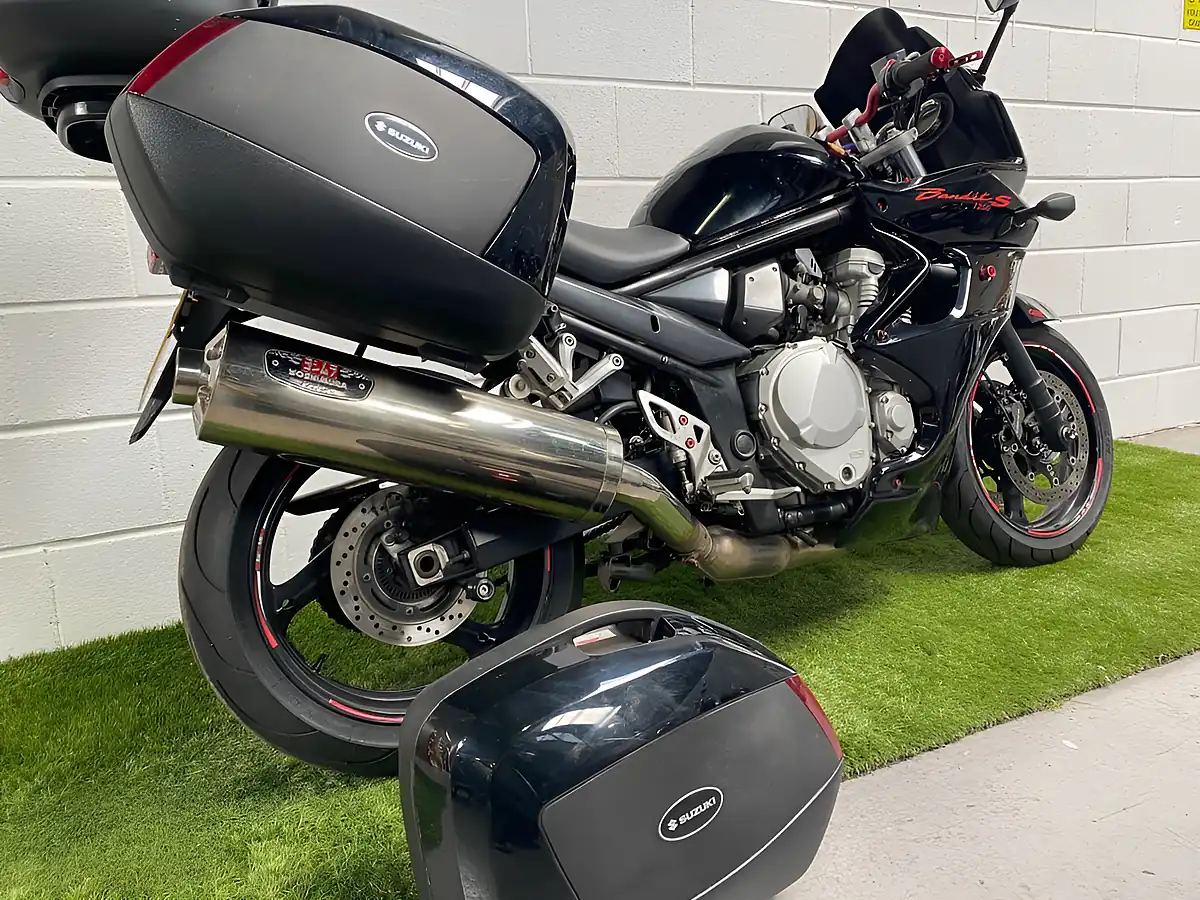 Used 2009 Suzuki Bandit S Black - Interior and Exterior details 7
