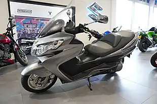Used 2009 Suzuki Burgman 400 Silver Metallic - Interior and Exterior details 6